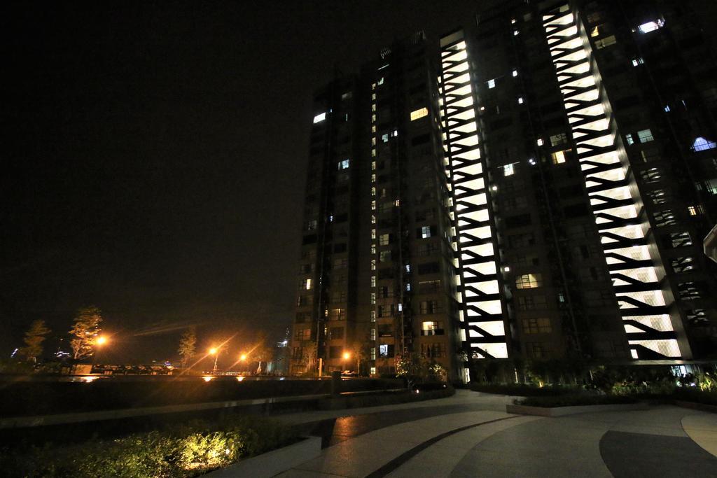 Hyve Soho Suites Cyberjaya Extérieur photo