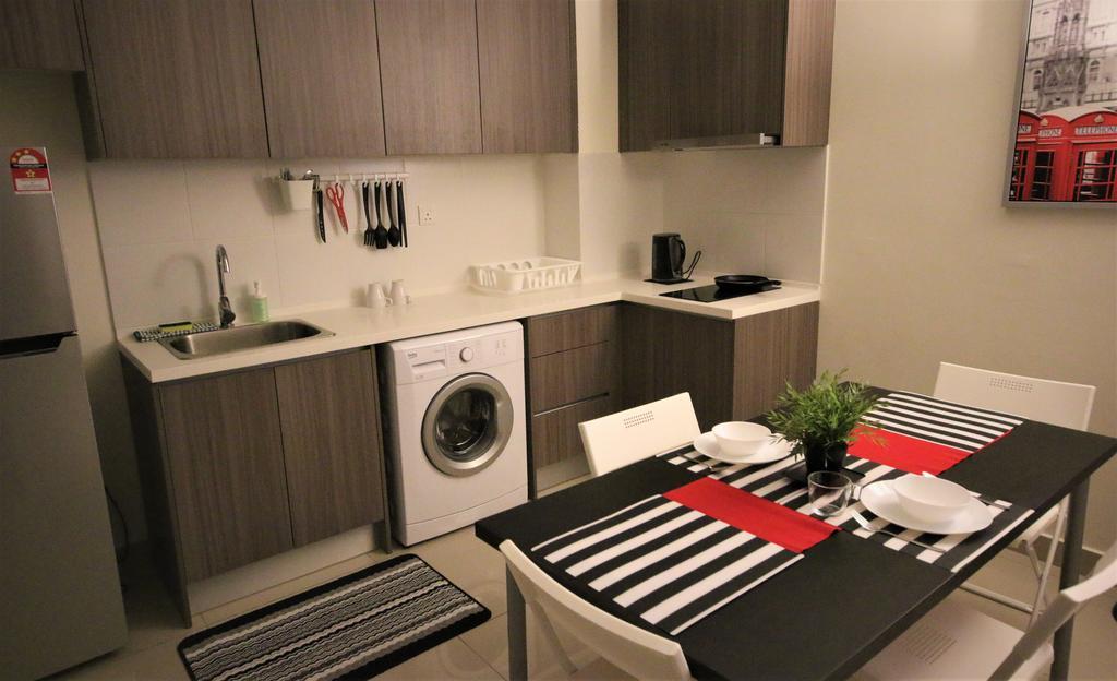 Hyve Soho Suites Cyberjaya Extérieur photo